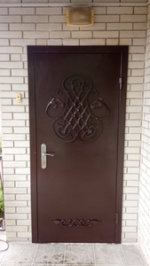 Входные металлические двери  оконные решетки #1716826