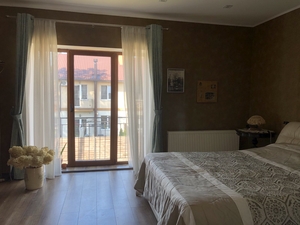 Дом ремонтом в КГ Чешский двор,  Гостомель,  пер. Мальовничий #1717536