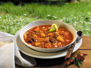 Ресторан з традиційною українською кухнею у Вінниці. Доставка до дому #1718826