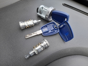 Замок зажигания Фиат. #1718065