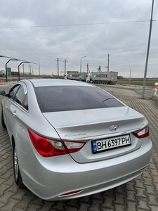 Сдам в аренду автомобиль Hyundai Sonata. Киев. #1721171