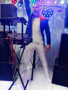 Светомузыкальное оформление праздников! Живая музыка. Dj #1721814