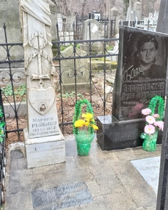 Уход за могилой в Одессе #1721851