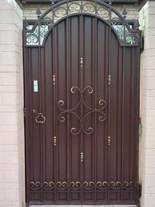 Ворота и калитки из профлиста,  штакетника,  кованые,  жалюзи   #1727984