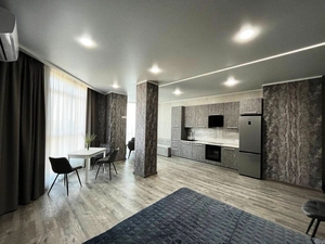 Сдам стильную 1-но ком. квартиру на 16-й ст. Б. Фонтана ЖК