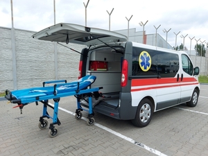 Транспортировка,  перевозка лежачих больных,  инвалидов,  пожилых людей #1731324