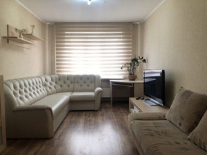 Сдам 2х комн кв-ру в центре по просп. Свободы возле Вопака 5000 грн/мес. #1732556