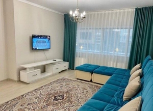 Сдам 2х комн кв-ру в центре по ул.Чайковского 5500 грн/мес #1732917