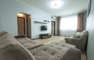 Сдам 2х комн кв-ру в центре по ул.Центральная  3000 грн/мес #1733984