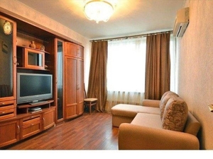 Сдам 2х комн. кв-ру в центре по ул. Первомайская 3500 грн/мес #1733994