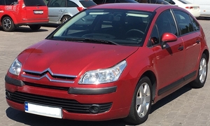 Аренда авто под выкуп Ситроен С 4 хетчбек Киев без залога #1733916