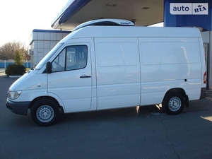 Вантажні перевезення. Послуги рефрижератора #1736193