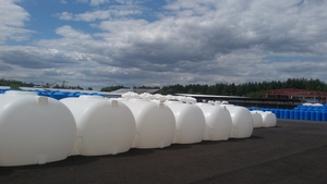 Пластиковые емкости для перевозки жидких удобрений #1736174