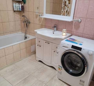 Продаж Будинка #1739844