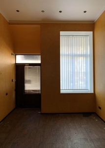 Одесса ул Ришельевская  аренда 157 м офис,  медицин клинику 5 кабинетов. #1739700