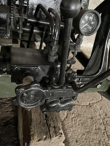 Гидравлический распределитель  с  краном давления масла #1739291