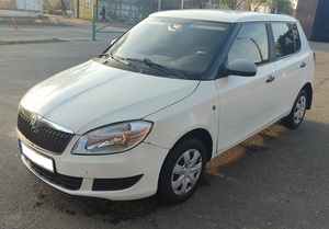 Аренда авто под выкуп Шкода Фабия Киев без залога #1740754