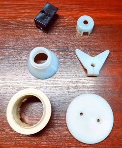 Пластиковые детали к разливочной машине XRB 6 #1741538