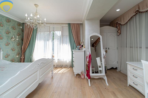 Продажа квартиры 5-комн.,  250 кв. м.,  Маршала Говорова,  Фонтан #1743012