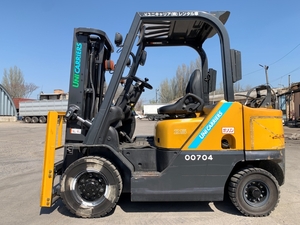 Автонавантажувач вилковий TCM (Nissan) на 2.5 тонни,  з бічним зсувом #1744041