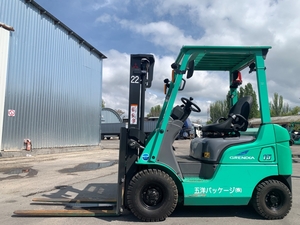 Вилочный автопогрузчик Mitsubishi на 1.5 тонны 2020 года,  на пневмошинах #1744044