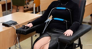 Якісна перевірка будь якої інформації завдяки поліграфу #1744484