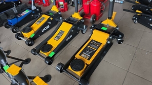 Домкрати підкатні низькопрофільні JCB,  Англія #1744542