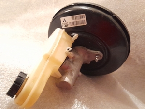 Мitsubishi Colt 2004-2010р Головний гальмівний 4625А047 #1745788