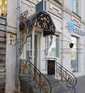 Оренда офісів ( 3 різних кабінета)  Низ Пр Поля (навпроти АТБ) #1746989