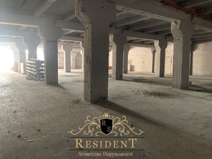 Здам в оренду складський комплексвиробництво  Район вул Шинна (12 квартал) #1747238