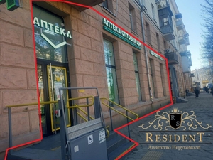 Здам магазин в Центрі.  Яворницького,  червона лінія,  Окремий вхід #1747329