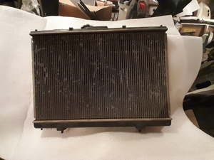 Радiатор основний охолодження Mitsubishi Pajero Pinin 1.8-2. MR 597147 denso #1747928