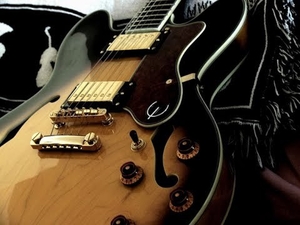 Обучение на электро-гитаре-гитаре #1748544