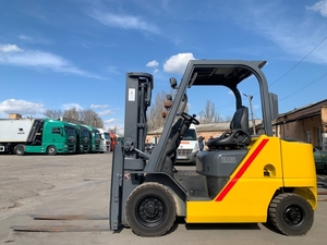 Вилочний автонавантажувач TCM (Nissan),  2017 року,  з напрацюванням 7706 м/год #1749031