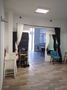 Продам офіс в Центрі міста Серова,  закритий двір,  парковка на 4 авто #1747022