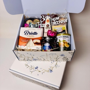 Подарунковий продуктовий набір Maxi Box – вишуканий смак у кожній деталі #1750488