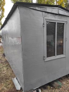 Вагончик кунг бытовка утепленный c окнами,  внутри стеллажи и  буржуйка #1752294
