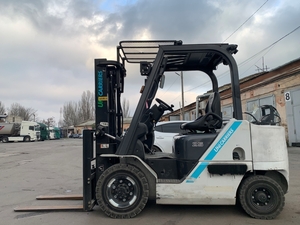 Газ-бензиновий навантажувач TCM (Nissan),  напрацювання 5045 мотогодин #1752513